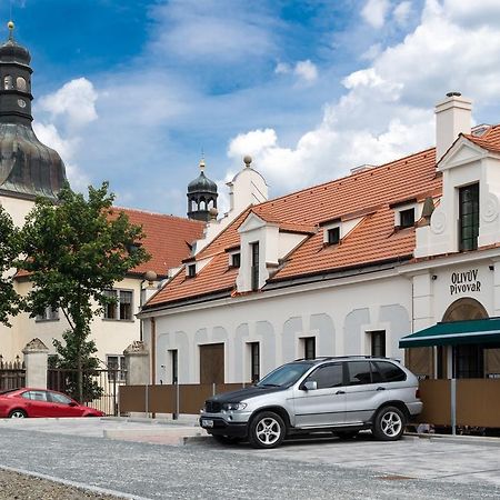 Olivuv Pivovar Dolni Brezany Экстерьер фото
