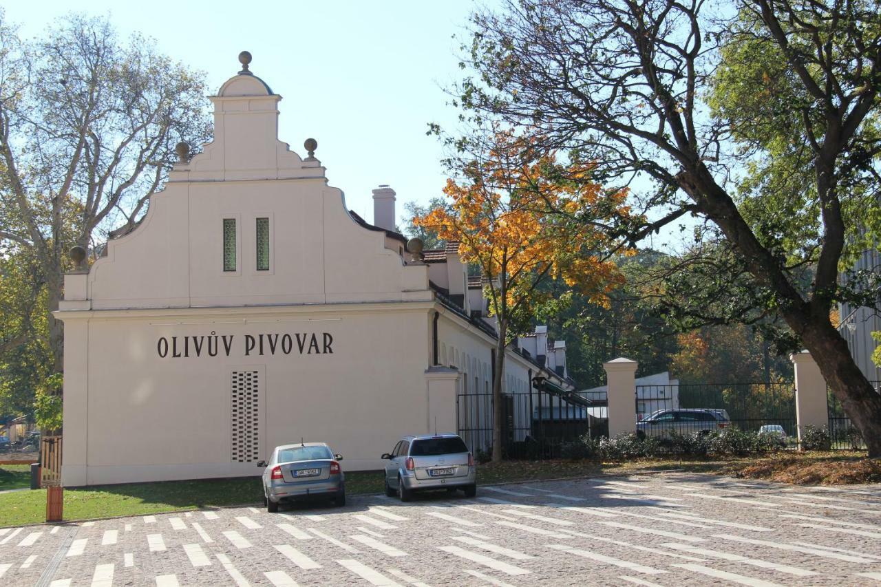 Olivuv Pivovar Dolni Brezany Экстерьер фото